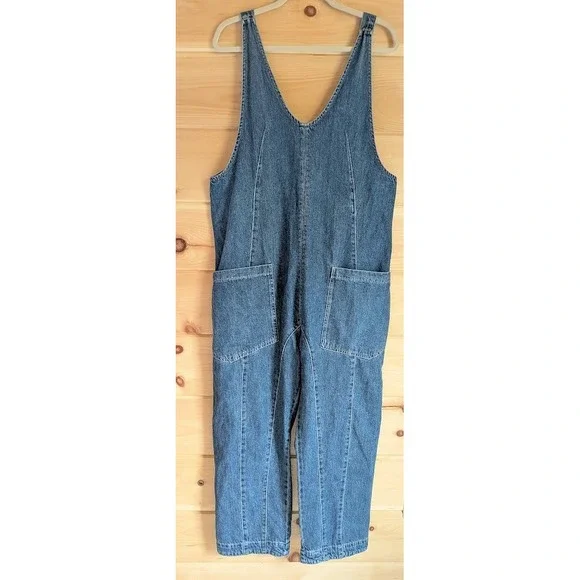 We The Free High Roller Denim Overalls Womens M Boho Relaxed Comfy Jumpsuit Cute - Picture 2 of 12